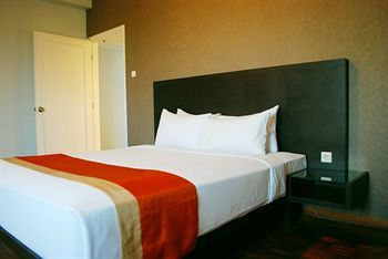 Java Paragon Hotel & Residence — фото 4