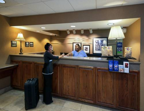 HAMPTON INN TUPELO — фото 4