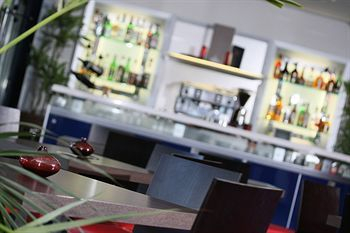 Art Hotel Depadansa — фото 2