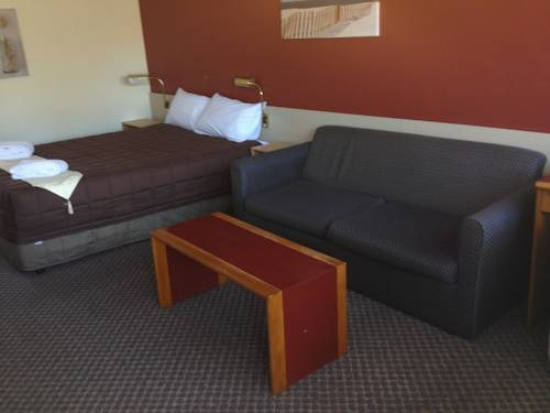 FESTIVAL MOTOR INN — фото 2