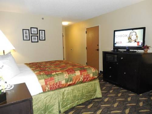 Pine Bluff Inn & Suites — фото 4