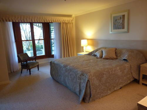 Maleny Traditional Bed & Breakfast — фото 4