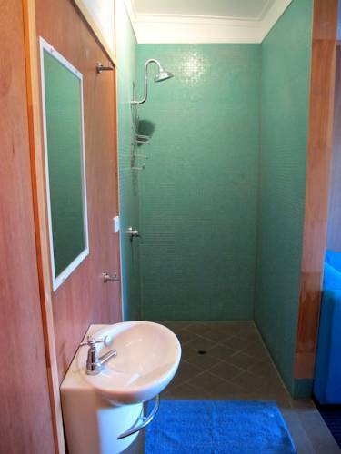 Dolphins Beach House — фото 4
