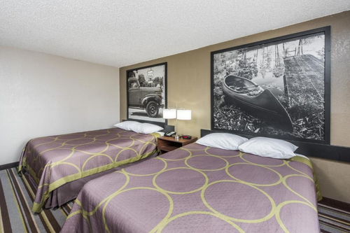 Super 8 by Wyndham Bloomington — фото 2