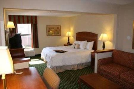 HAMPTON INN YOUNGSTOWNBOARDMAN — фото 2