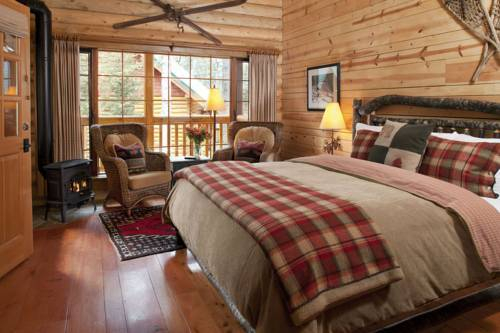 Cathedral Mountain Lodge — фото 4