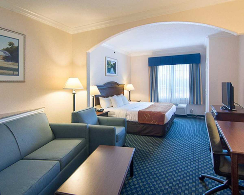 Comfort Suites — фото 3
