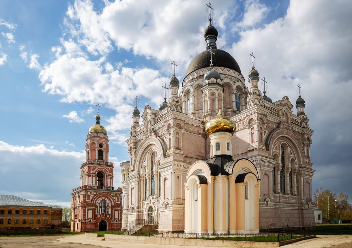 Казанский женский монастырь