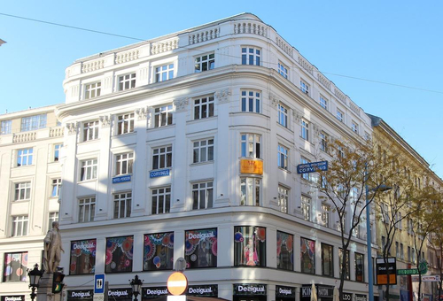 Corvinus Hotel Pension — фото 4