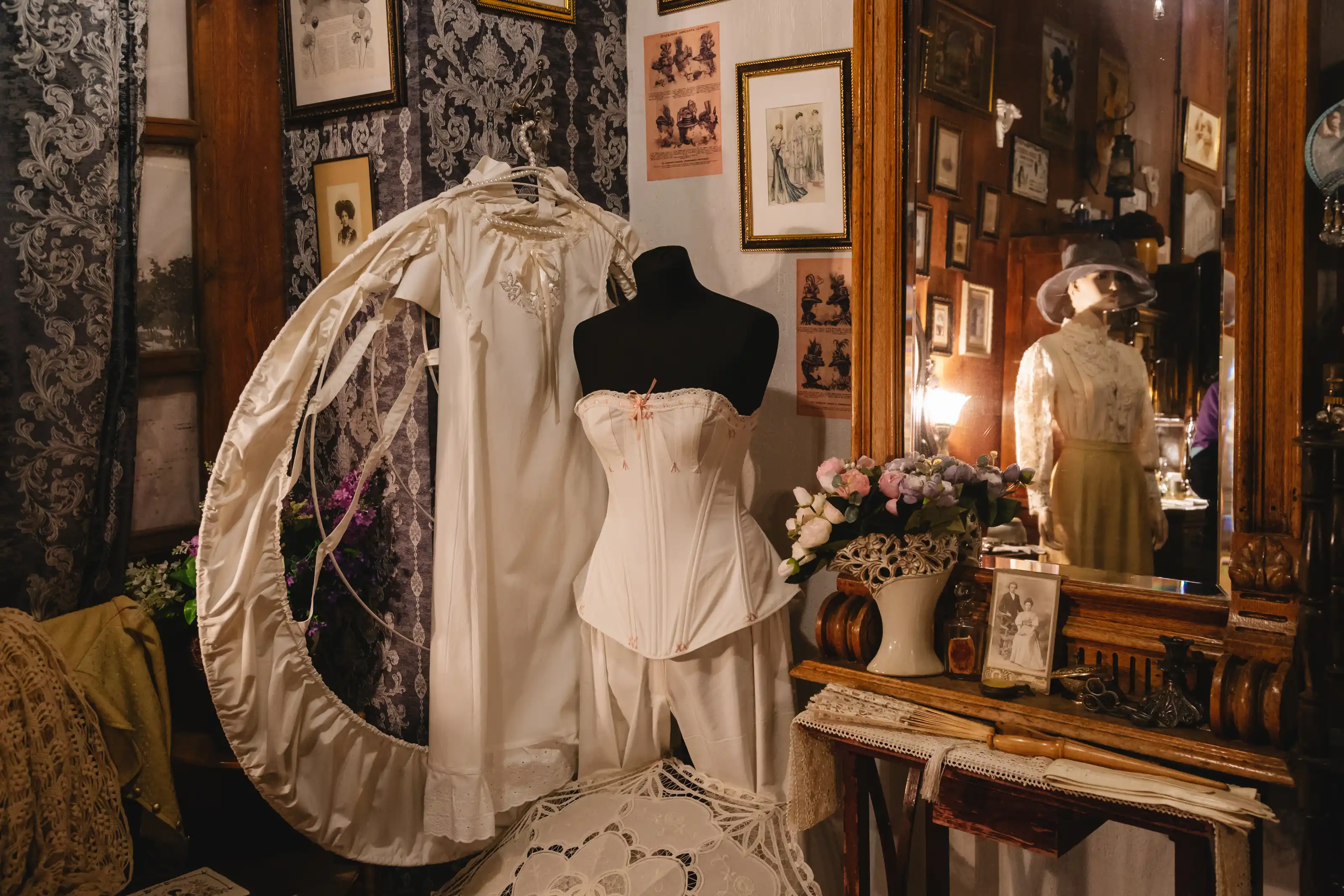 Исторический салон «Аромат времени»