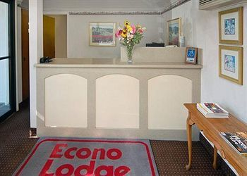 ECONO LODGE DAVIS — фото 4