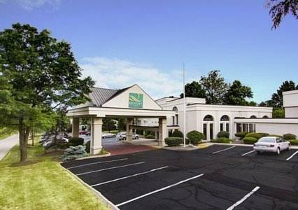 Quality Inn — фото 2
