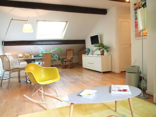 Sky Parlor Studio Apartment — фото 3