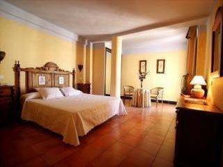 Husa Rosaleda De Don Pedro — фото 2