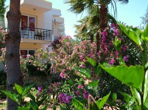 DOGAN BEACH HOTEL — фото 4