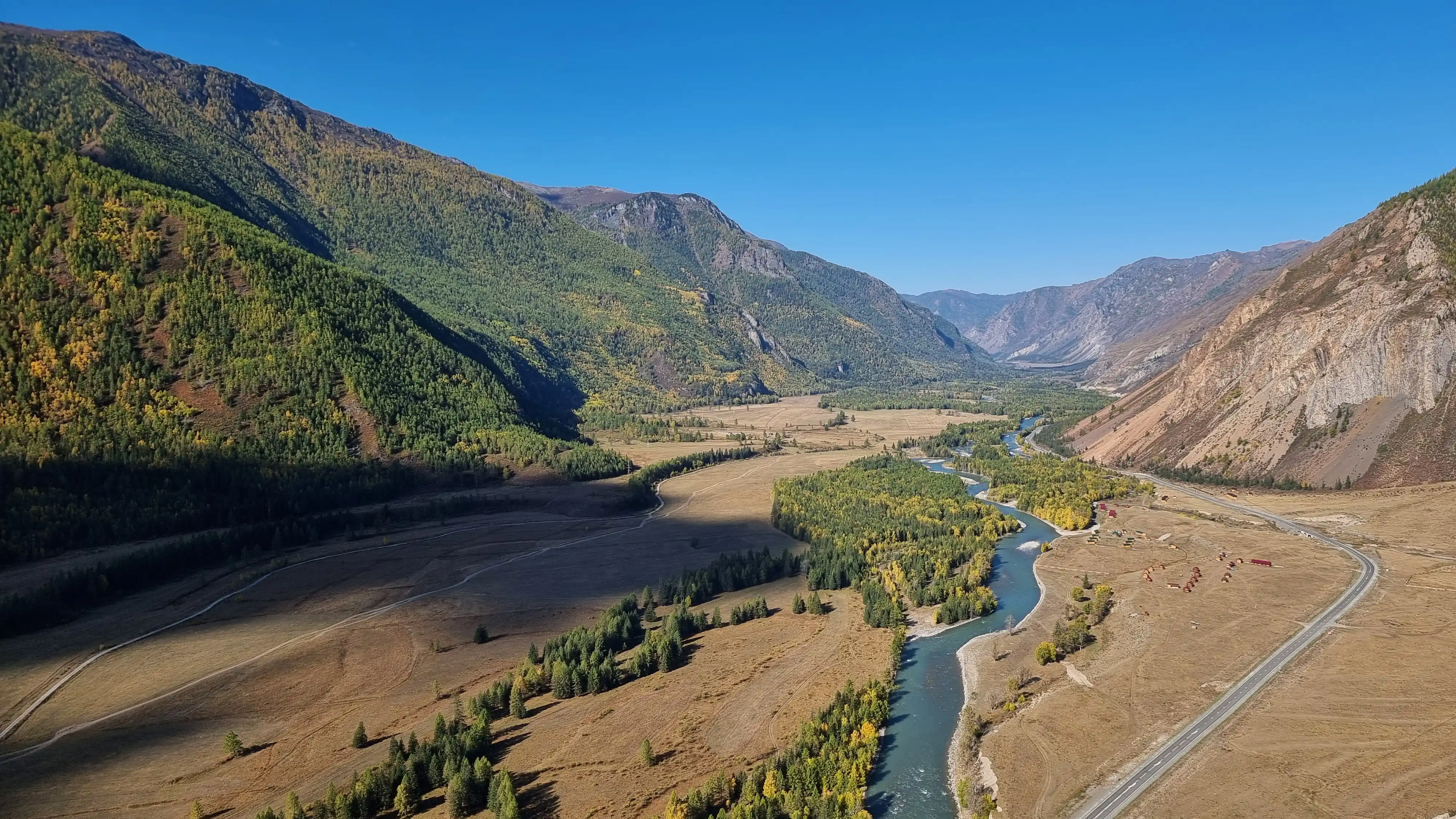 Смотровая площадка у села Чибит