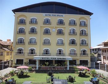 Hotel Pine Spring Wazir Bagh — фото 4