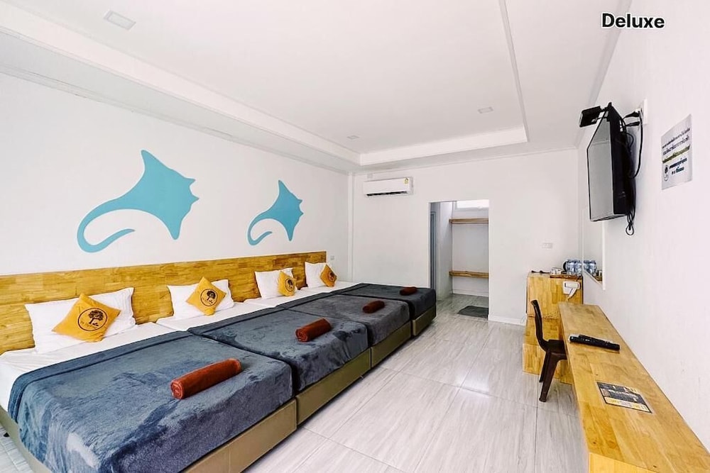 De Mer Resort