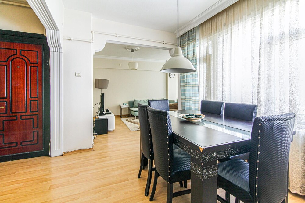 Centrally Located Chic Flat in Sisli — фото 3