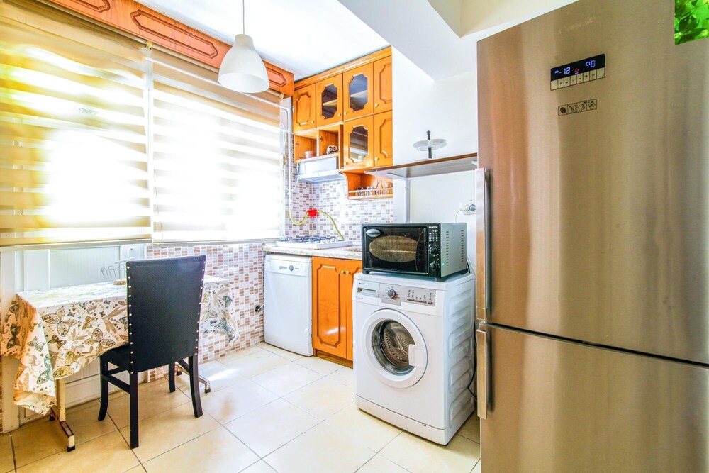 Centrally Located Chic Flat in Sisli — фото 4