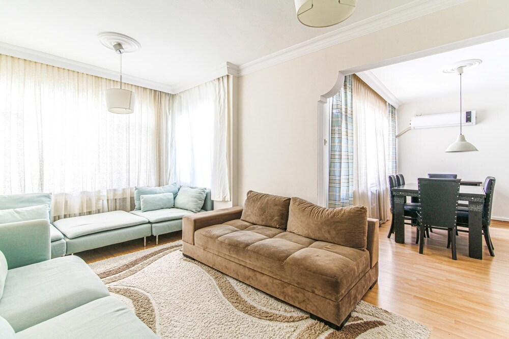 Centrally Located Chic Flat in Sisli — фото 2